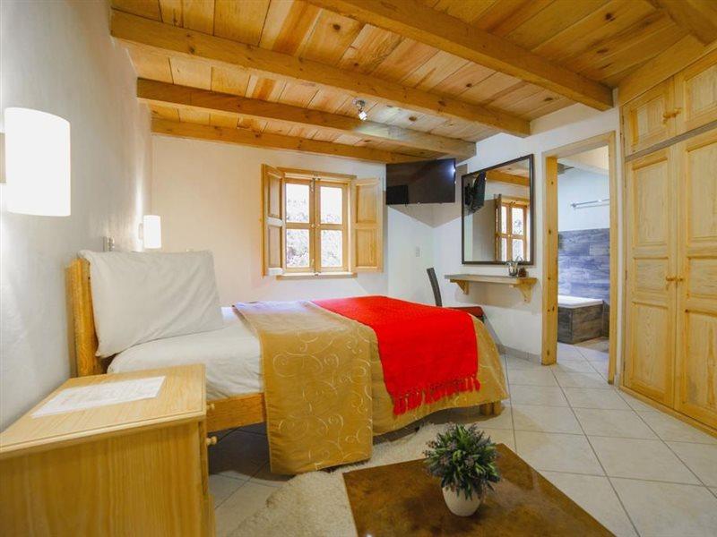 Hotel Adobe Y Teja Сан-Крістобаль-де-лас-Касас Екстер'єр фото