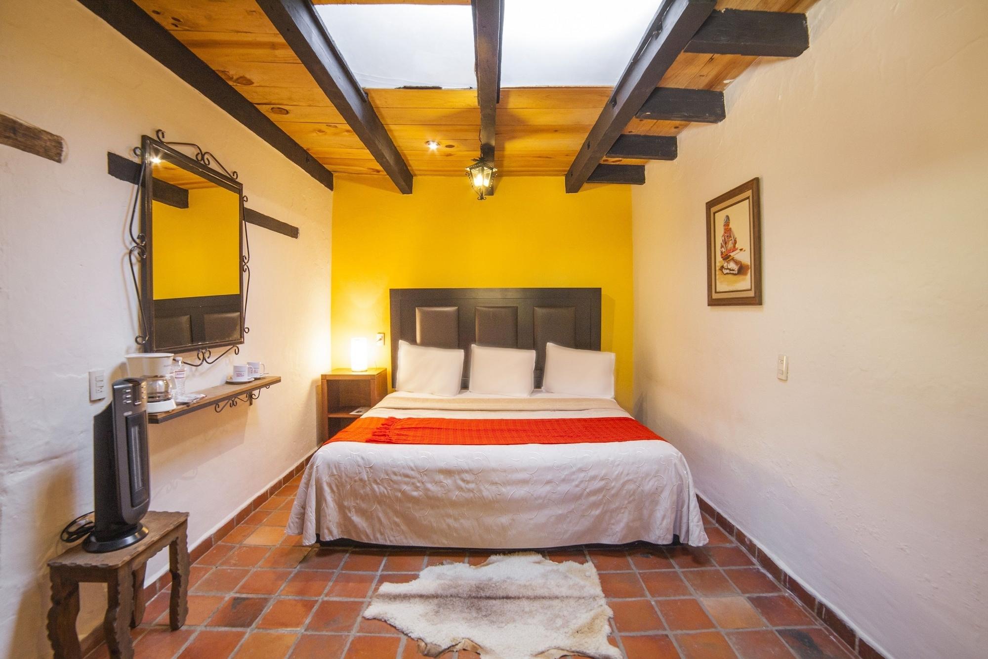 Hotel Adobe Y Teja Сан-Крістобаль-де-лас-Касас Екстер'єр фото