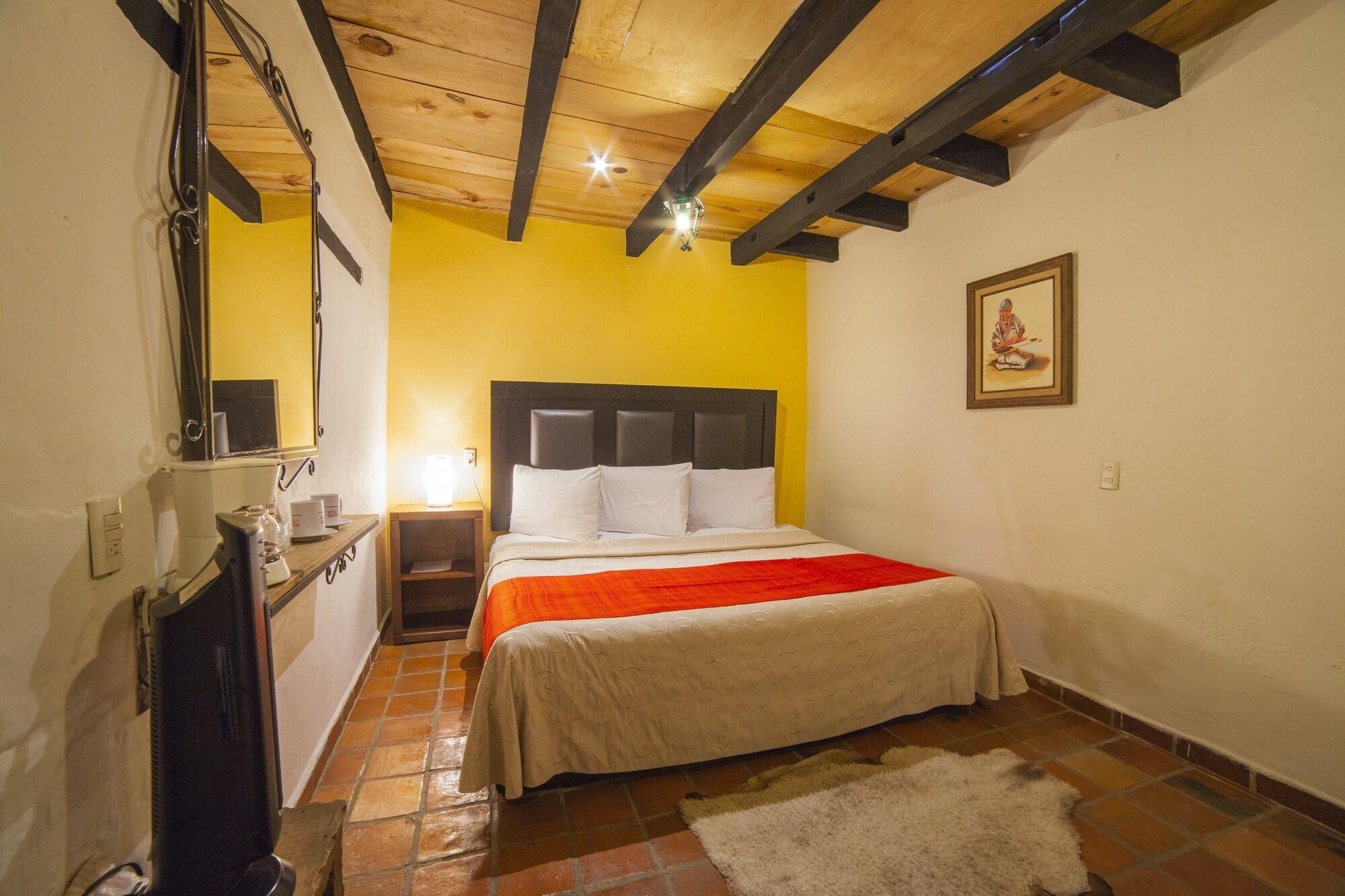 Hotel Adobe Y Teja Сан-Крістобаль-де-лас-Касас Екстер'єр фото
