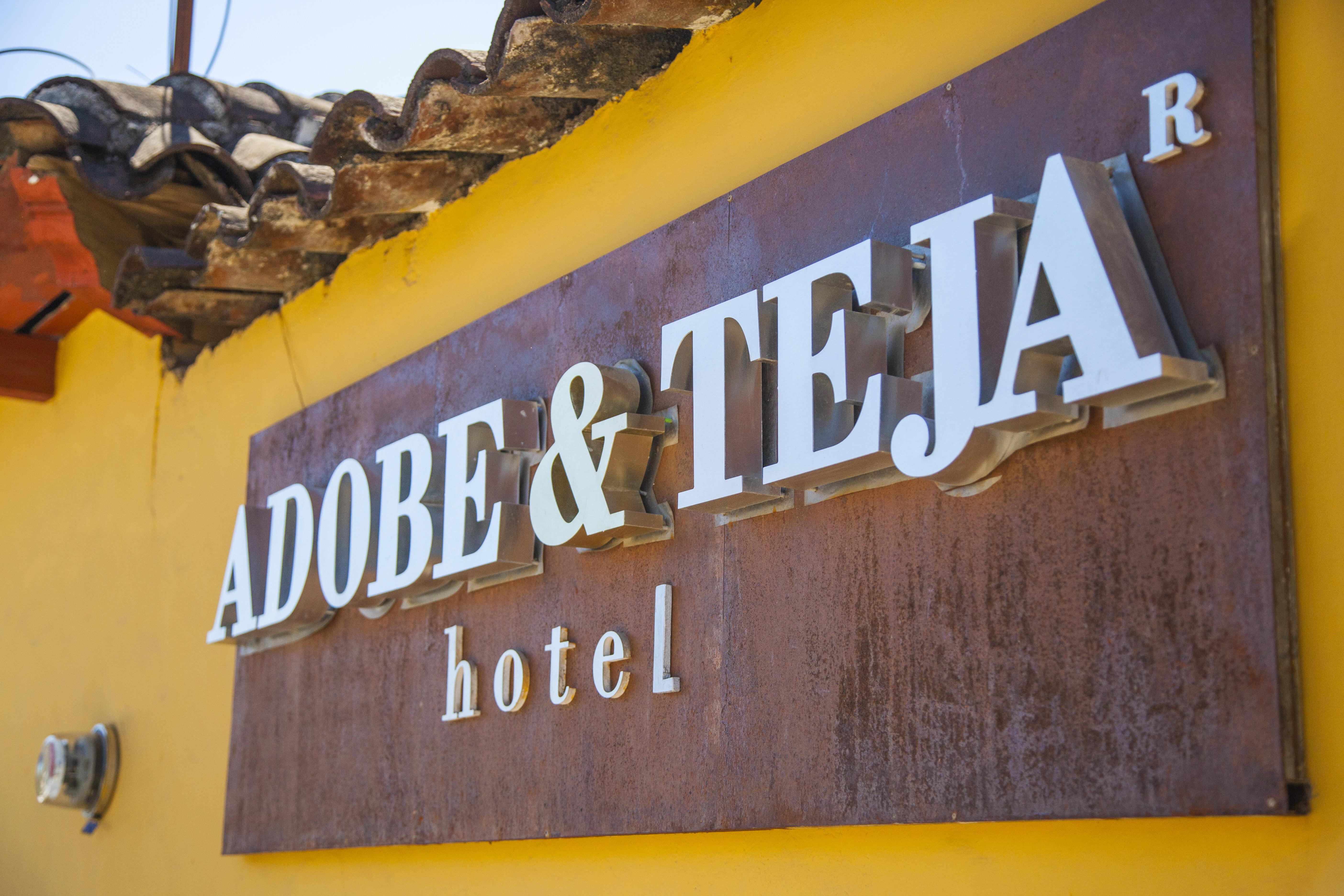 Hotel Adobe Y Teja Сан-Крістобаль-де-лас-Касас Екстер'єр фото